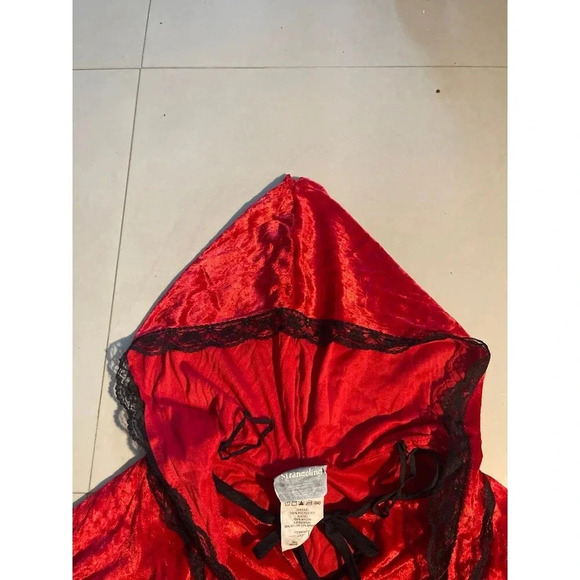 Red Riding Hood Girls Costume - Picture 4 of 6